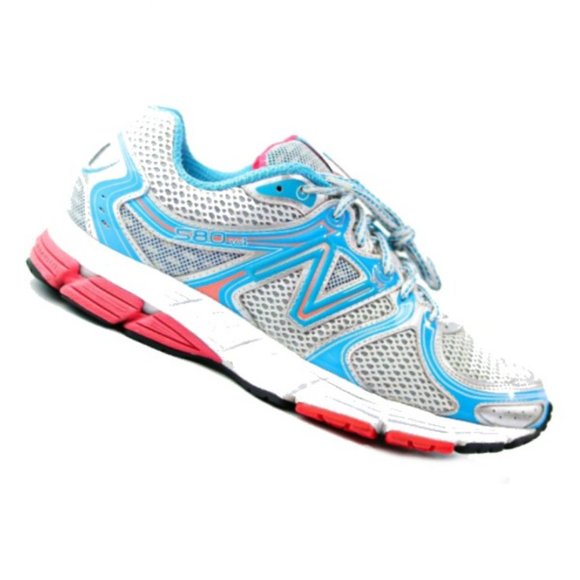 New Balance Shoes - Women's New Balance Size 9.5 shoes are NWT